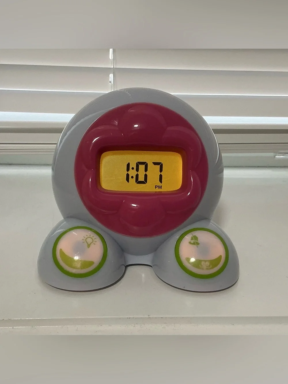 Onaroo OK to Wake Kids Clock and Night Light